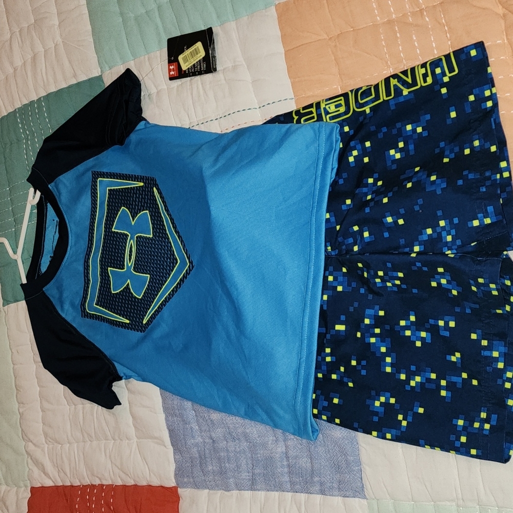2 piece under armour set size 4